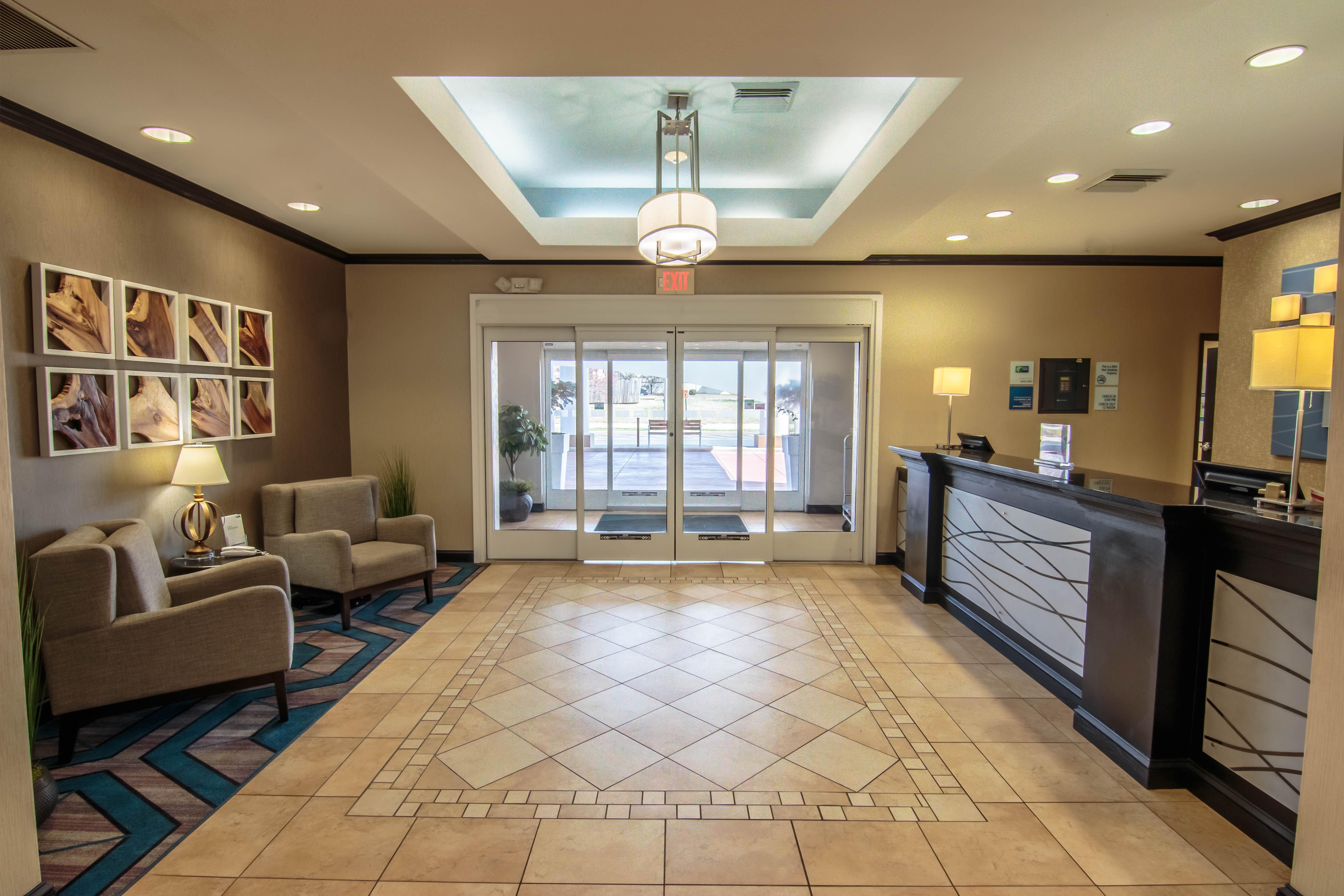 Holiday Inn Express Hotel & Suites Farmington, An Ihg Hotel Exteriör bild