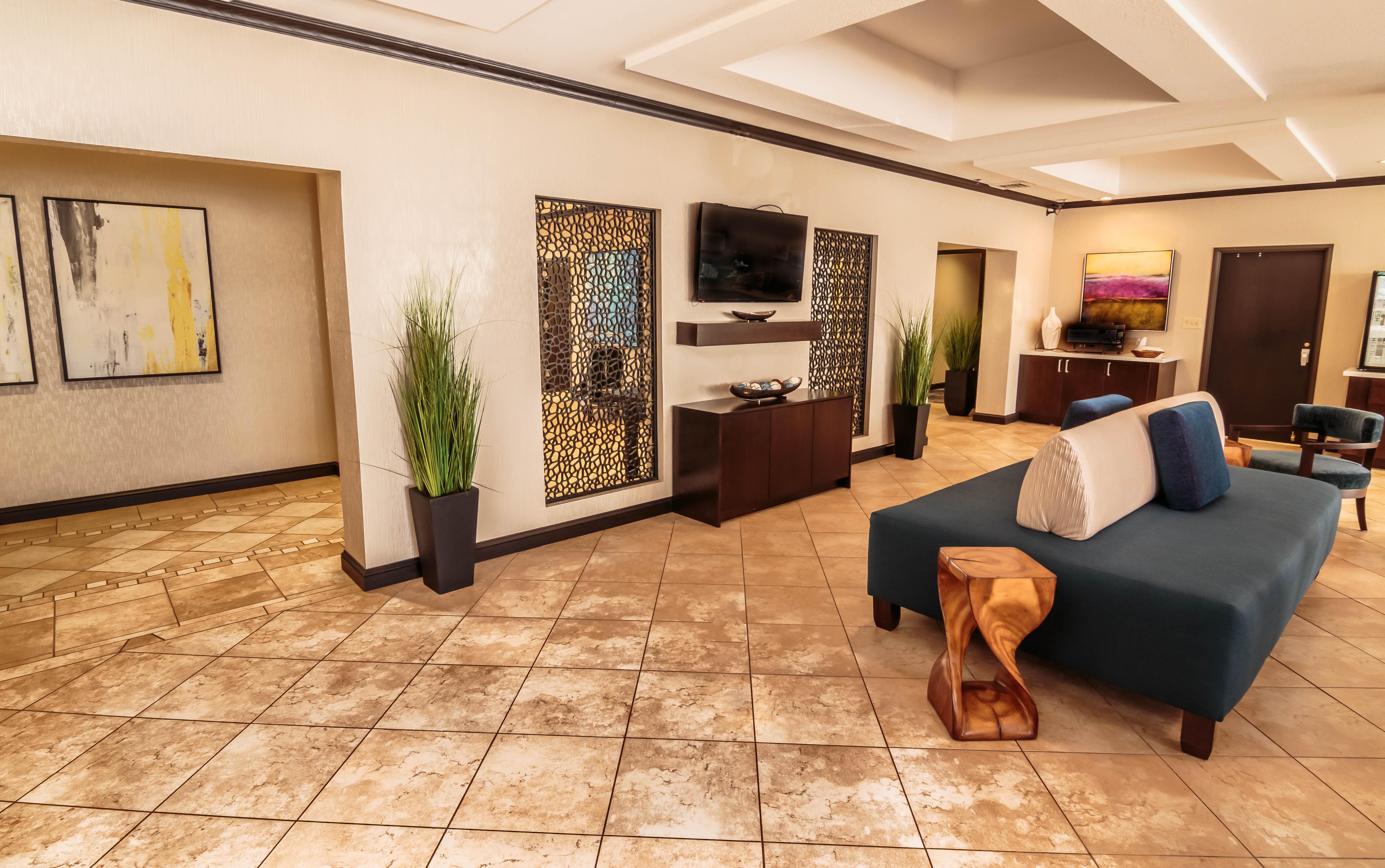 Holiday Inn Express Hotel & Suites Farmington, An Ihg Hotel Exteriör bild